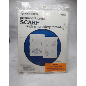 Vintage Vogart Crafts Scarf With Embroidery Floss 7215B Dogwood 14x40.5